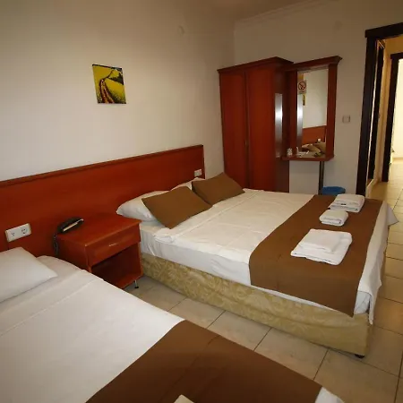 Ξενοδοχείο Bonapart Çeşme