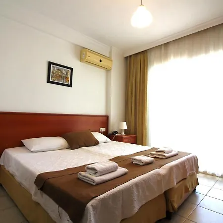 Bonapart Hotel