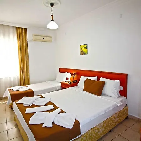 Hotell Bonapart Çeşme