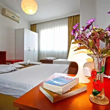 Hotell Bonapart Çeşme