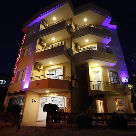 Bonapart 2* Çeşme
