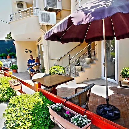 Bonapart Hotel Cesme