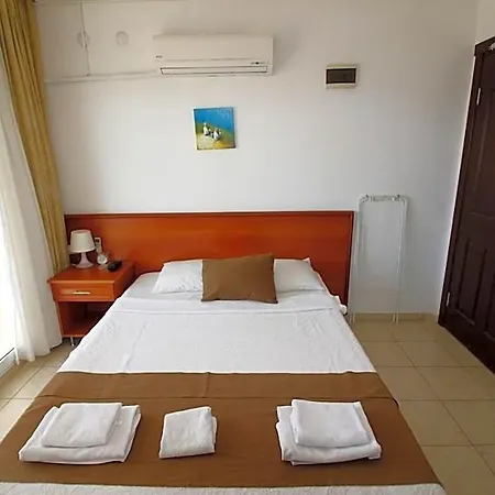 Bonapart 2* Çeşme