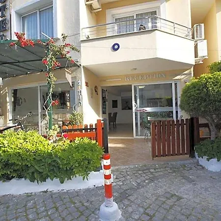 Bonapart 2* Çeşme