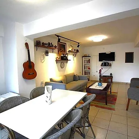 Bonapart 2* Çeşme