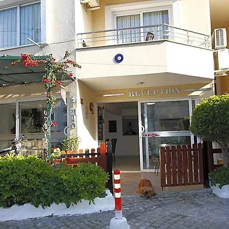 Hotell Bonapart Çeşme