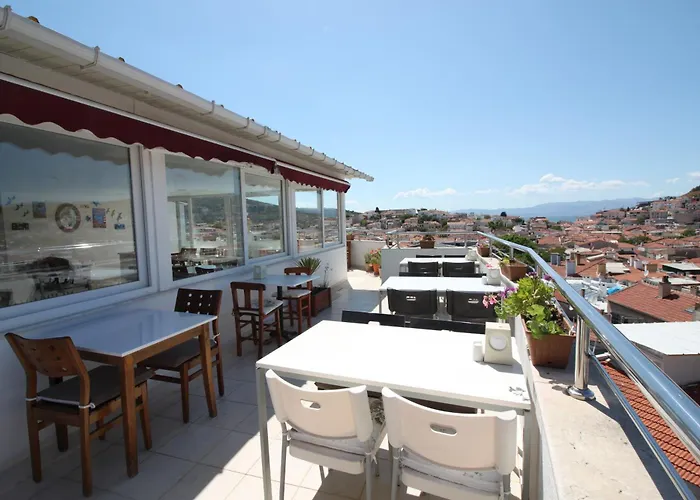 邦帕特酒店 2* Çeşme